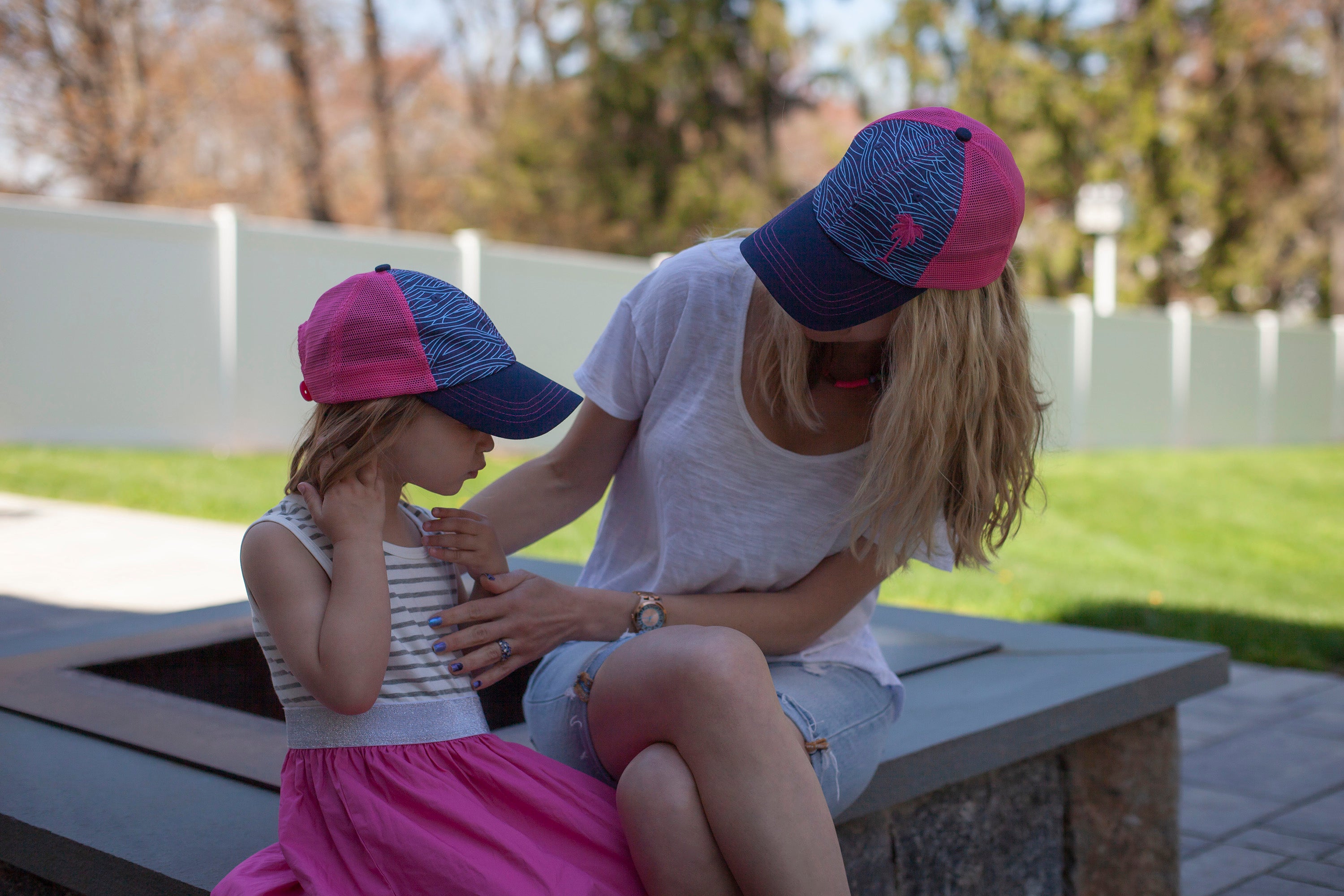 Women’s Hats, Women’s Trucker Hats, Trucker Hats, Hats, Adjustable Hats, Everyday Use, Comfortable, Waves, Palm Tree, Pattern, Matching Hats, Mom and Child, Beach, Outdoors