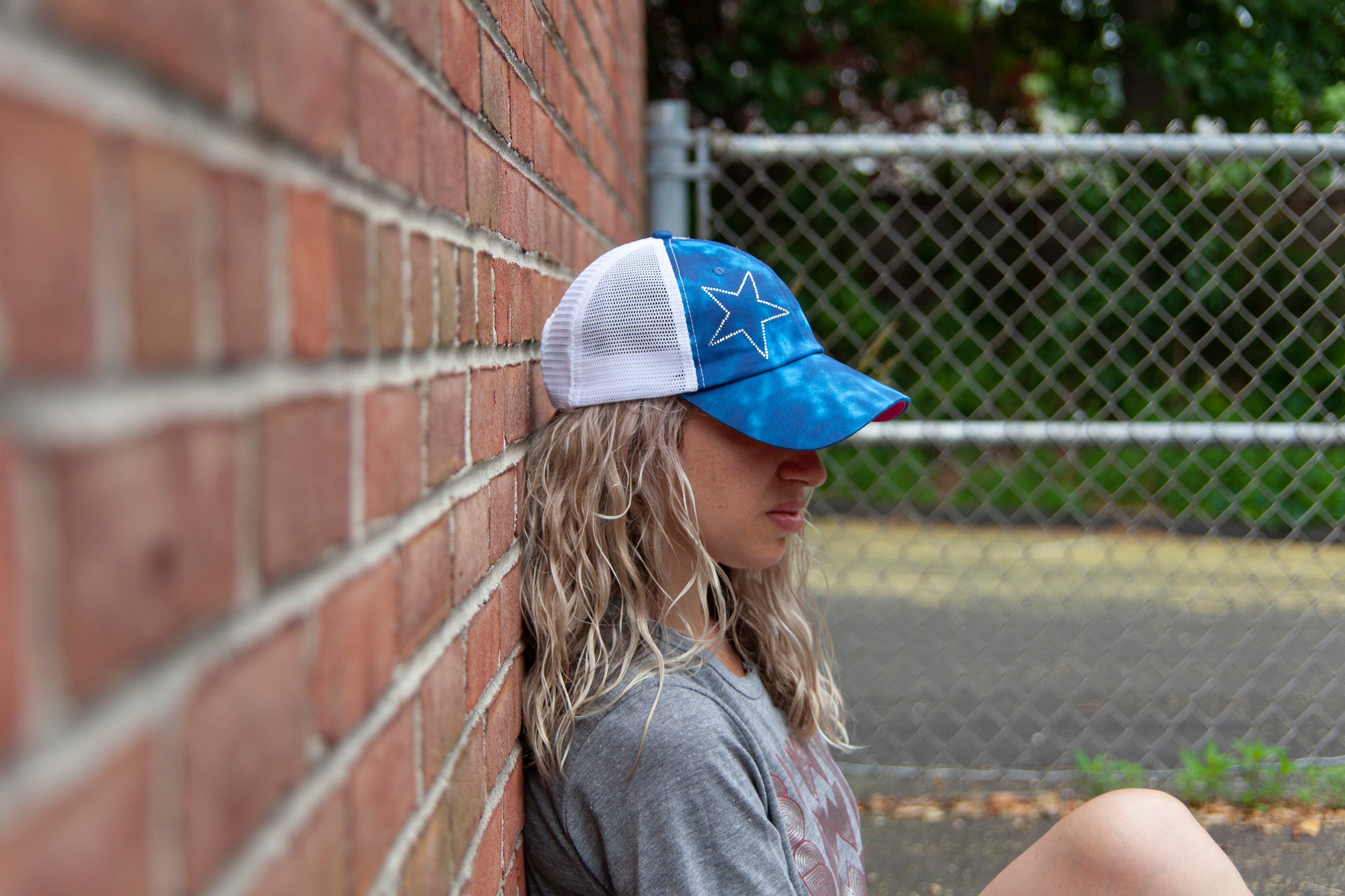 Women’s Hats, Women’s Trucker Hats, Trucker Hats, Hats, Adjustable Hats, Everyday Use, Comfortable, Rhinestone Stars, Tie-dye, Stars, Pattern, Outdoors